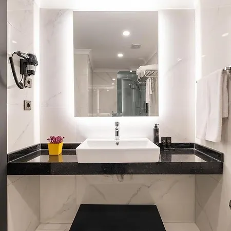 Hotel 216 Star